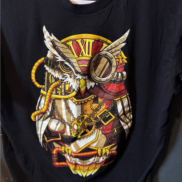 Into The AM Black and Yellow Short Sleeve Tee with Owl Design - Picture 2 of 4